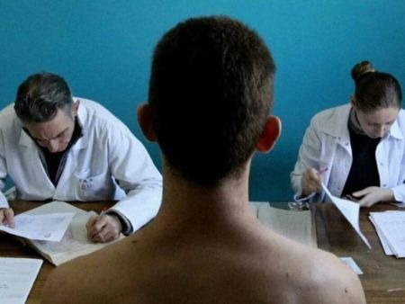 Обмежено придатні чоловіки стануть необмежено придатними: роз’яснення Міноборони