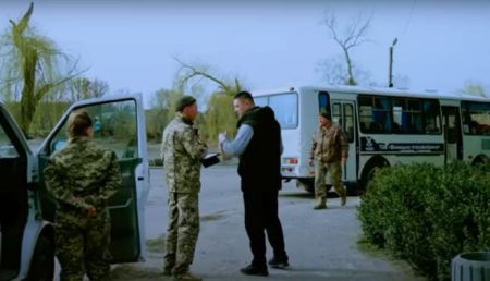 Зарплата до 120 тис. та служба не на “нулі”: опубліковані топ-вакансії у ЗСУ