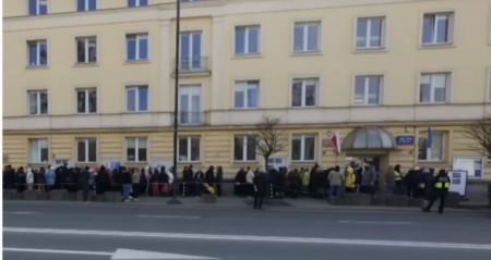 Мобілізація з-за кордону: чи виженуть українських чоловіків інші країни