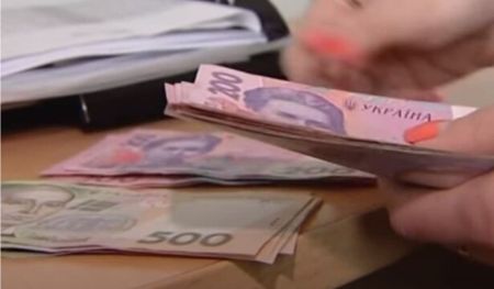 ФОПів надумали серйозно потрусити: будуть підвищувати і додавати податки