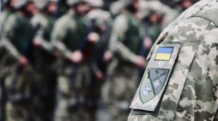 На блок-посту воєнкоми викрали волонтера, який доставляв продукти переселенцям