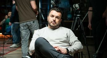 “Заброньований з усіх сторін”: ведучому “Холостяка” дорікнули за відпочинок за кордон під час війни