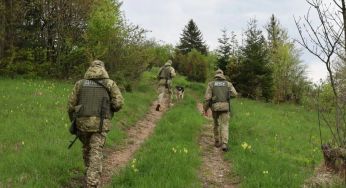 40 км через гори за €15 тисяч: The Times розказало, як українці тікають від мобілізації