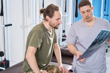 Чи треба проходити ВЛК чоловікам до 25 років: роз’яснення