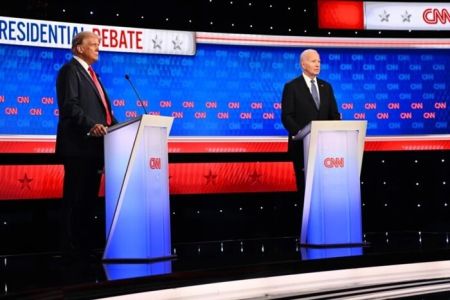 Скільки разів Трамп та Байден згадали Путіна у дебатах: статистика