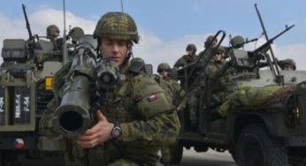Лише третина громадян Чехії готові захищати країну зі зброєю в руках: опитування