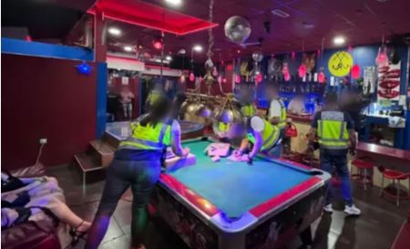 Вербували онлайн: в Іспанії заарештували чоловіків, які продавали біженок з України у сексуальне рабство