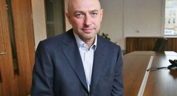 Співзасновник Приватбанку Боголюбов виїхав з України з підробленими документами – розслідування
