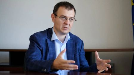 Дефолту не буде. Гетманцев розповів, чому українцям не варто панікувати