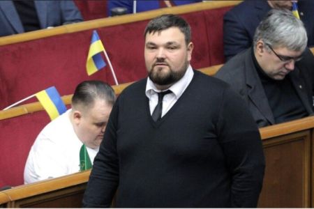 Після скандалу із хабарем нардепа Задорожнього виключено з партії «Слуга народу»