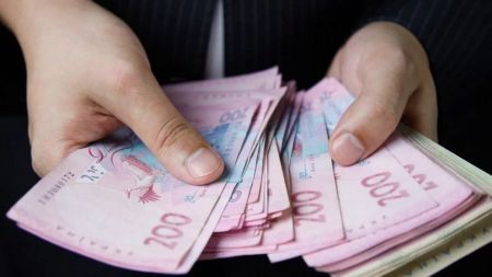 Які штрафи передбачені для ухилянтів за неоновлення даних