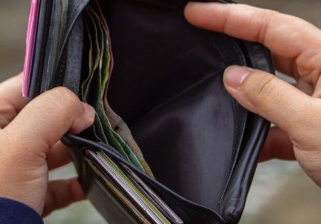 Українцям остаточно випатрають гаманці: в уряді вигадали нові податки