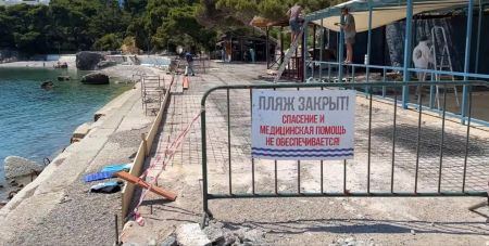 “Відмовилися майже 80% росіян”: пляжний сезон у Криму провалився через ненадійну ППО