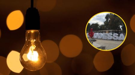 Перекривають вулиці: в Одесі люди протестують через відключення електрики