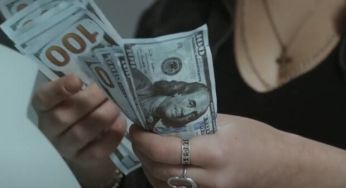 Гривня знову пробила дно: НБУ стривожив українців офіційним курсом долара