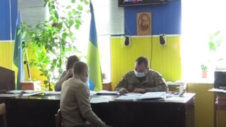 Сором який – ТЦК вже й дітей штрафують: батьки, готуйтеся – військкоми взялися за підлітків