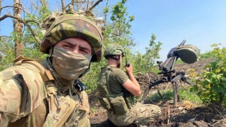 “Старі стираємо, створюємо недосвідчені”. Військовий розкритикував заяву Зеленського про формування 14 нових бригад