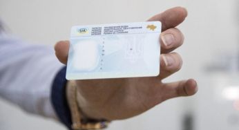 Українці за кордоном не можуть оформлювати посвідчення водія: кого це торкнеться