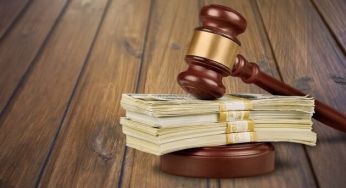 Відбиратимуть майно і гроші: українців змусять доводити, що їх активи законні