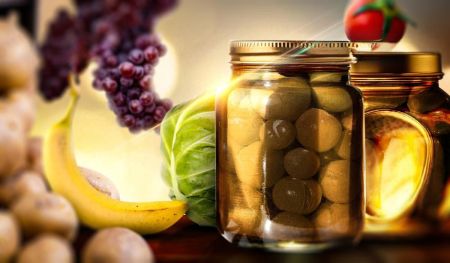 Готуємось до рекордних цін на овочі та фрукти: консервація стане “золотою”