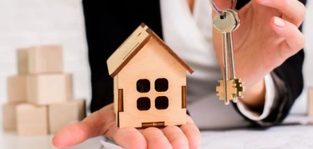 В Україні виставили на продаж нерухомість за ціною від 1 грн: що продають і чому так дешево