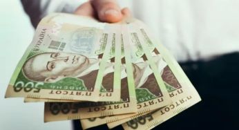 Нацбанк увів обмеження для бізнесу на готівкові перекази від фізосіб