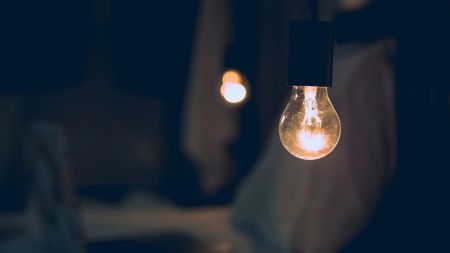 Спека може знову залишити українців без світла: що кажуть у Міненерго