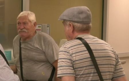 Пенсіонери отримають “смішні” надбавки: не вистачить і на півбуханки хліба