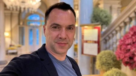 “Щодня втрачаємо 5 бригад”. Офіційне число українців, які тікають із країни, занижено в 30 разів