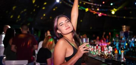 Найкращі міста світу для вечірок: куди поїхати фанатам нічного відпочинку