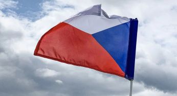 Чи будуть повертати з Чехії українців призовного віку: посол України дав відповідь