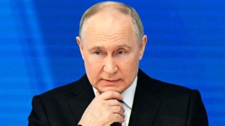 Путін заявив, що Захід трясеться від страху перед Росією