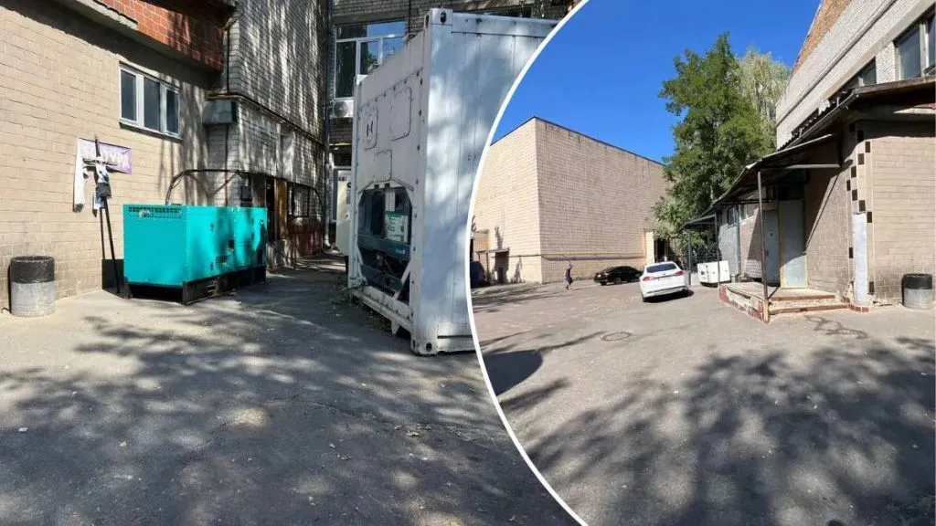 Неподалік від входу встановлений потужний дизельний генератор - на випадок раптових знеструмлень