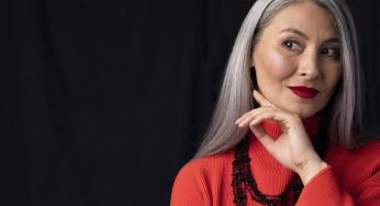 Як одягатися жінкам за 60: поради для створення досконалого й комфортного образу