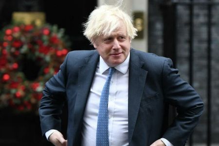 Борис Джонсон заявив про “крадіжку” виборів у Грузії