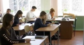 Обов’язкові екзамени у школах пропонують скасувати