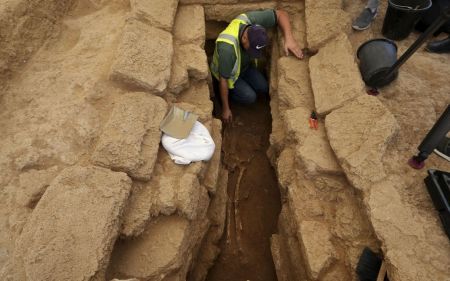 Який вигляд мали люди, які жили 17 000 років тому: вчені розгадали таємницю