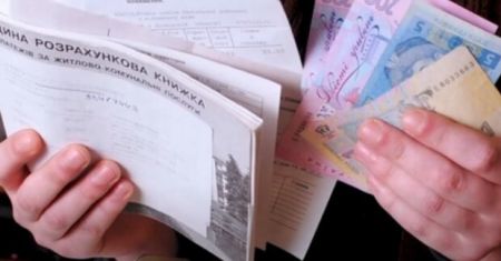 Від 100 гривень за куб: нові тарифи на комуналку залишать за межею бідності