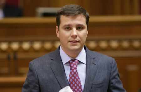 Мобілізація 14-річних: юрист назвав це воєнним злочином