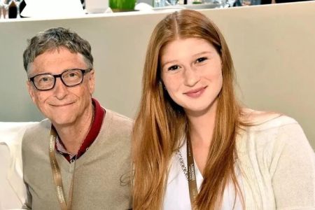Білл Гейтс святкує народження другої онуки – милі фото