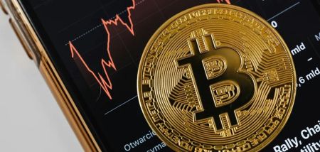 Вартість біткоїна може різко зрости через Трампа: мільярдер озвучив прогноз