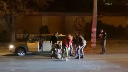 В Одесі військовий побив жінку та вистрілив у чоловіка, який за неї заступився