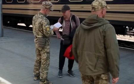 ТЦК приховують плани щодо мобілізації: “Не зробимо – поїдемо всі на передок”