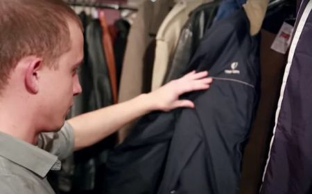 Шопінг у секонд-хенді вже не буде економним: в Україні хочуть запровадити податок на вживаний одяг