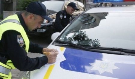 Зупинять та одразу вліплять штраф на 850 грн: усіх водіїв попередили про часте порушення