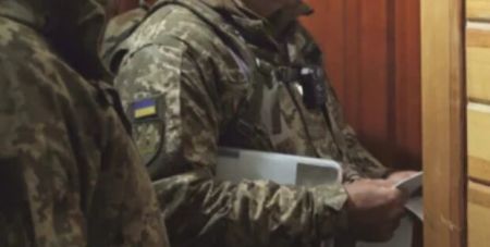 Мобілізація та ТЦК за кордоном: у Раді повідомили, що чекає на тих, хто виїхав