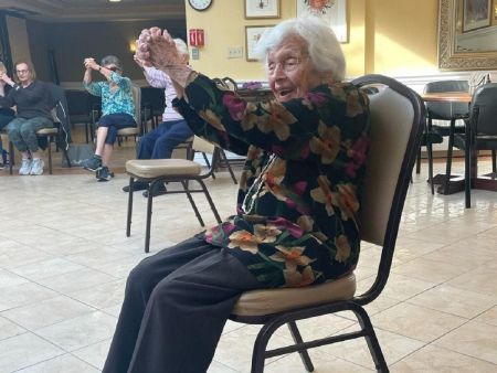 101-річна жінка захотіла “пережити” свого чоловіка і назвала 3 головні поради довгожителя