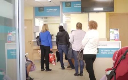 Банки погрожують українцям фінансовою блокадою: Ощадбанк попередив, хто постраждає