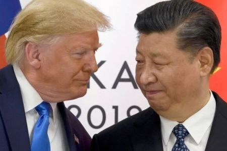 «Чорні лебеді» у світі: Politico оприлюднило список непередбачуваних подій 2025 року