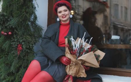 Стилістка розповіла, який одяг найбільше пасує жінкам із пишними формами